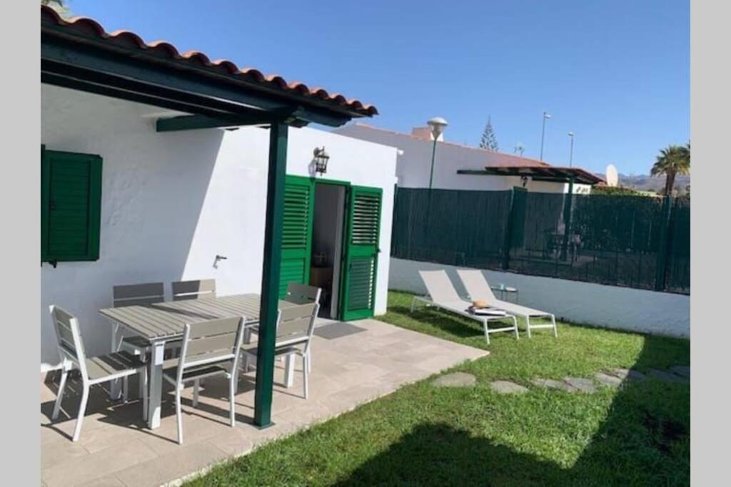 מספאלומס Renovated 2 Bedroom Bungalow In Playa Del Ingles מראה חיצוני תמונה